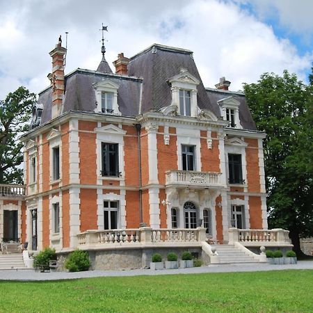 Luxe Gite Met Authentieke Kamers In De Creuse, France Valliere Luaran gambar